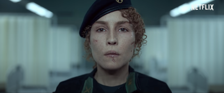     Black Crab - zwiastun filmu Netflixa. Noomi Rapace z misją na arktycznym pustkowiu